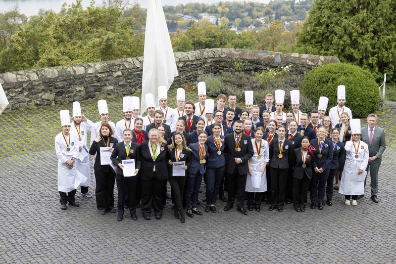 csm_Gruppenbild_der_43._Deutschen_Jugendmeisterschaften_-_DEHOGA_Bundesverband__Thomas_Fedra_7c77833f78